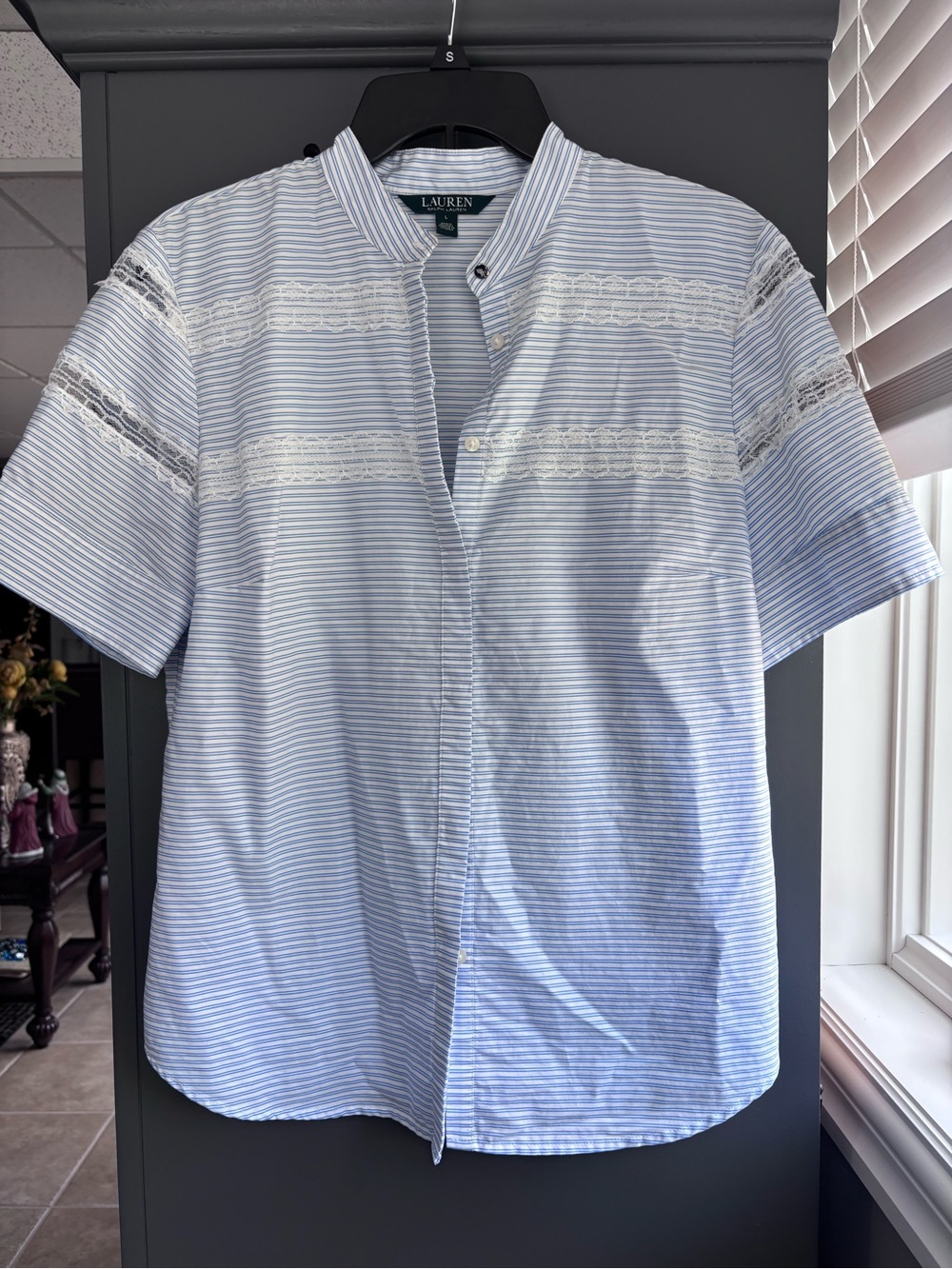 Lauren Ralph Lauren Light Blue & White Striped Short-Sleeve Button-Down